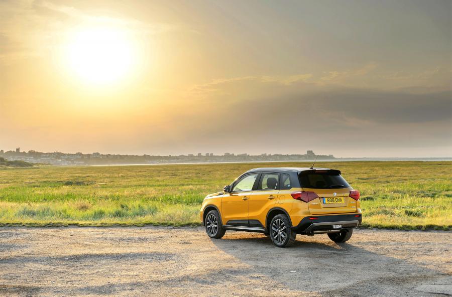  Suzuki Vitara SZ5 with Accessories 2019 года  (UK) (фото 7 из 27)